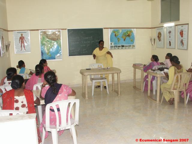 Theory classes for Trained Birth Attendants in the Rainbow Basement lecture hall